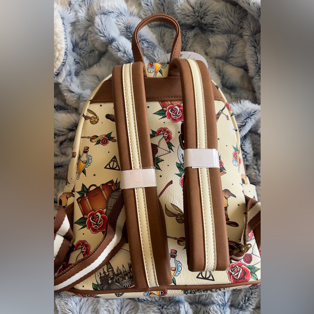 NWT Loungefly Harry Potter Magical Backpack - Picture 4 of 11